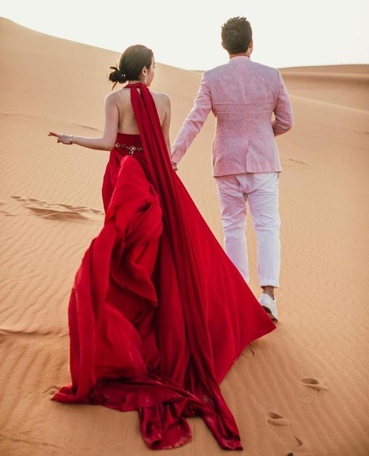 Sahara Luxury Glamping Hotel เมอร์ซูกา ภายนอก รูปภาพ