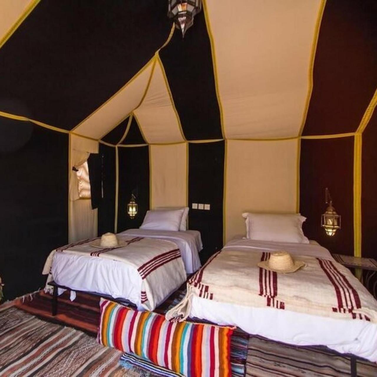 Sahara Luxury Glamping Hotel เมอร์ซูกา ภายนอก รูปภาพ