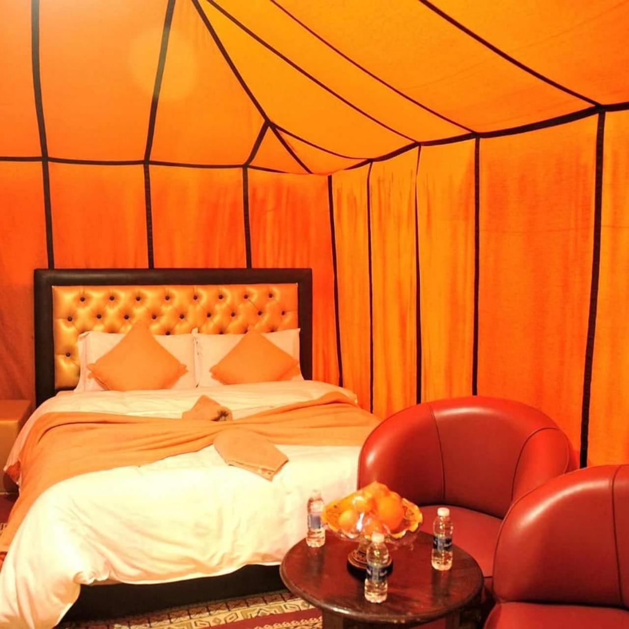 Sahara Luxury Glamping Hotel เมอร์ซูกา ภายนอก รูปภาพ