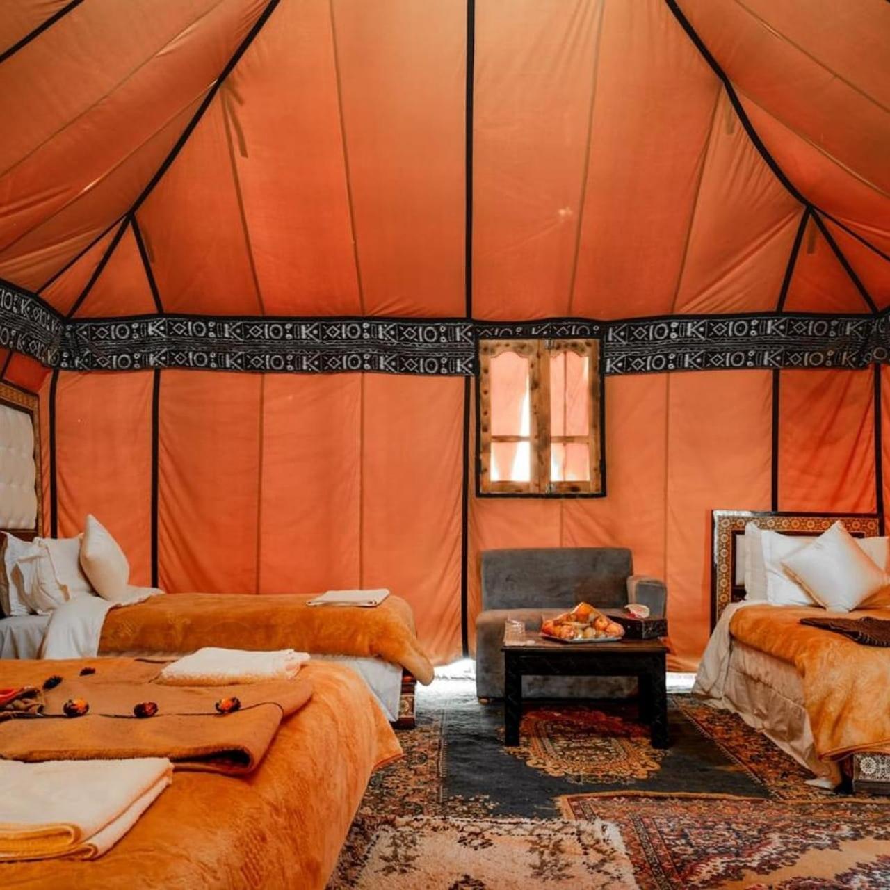 Sahara Luxury Glamping Hotel เมอร์ซูกา ภายนอก รูปภาพ