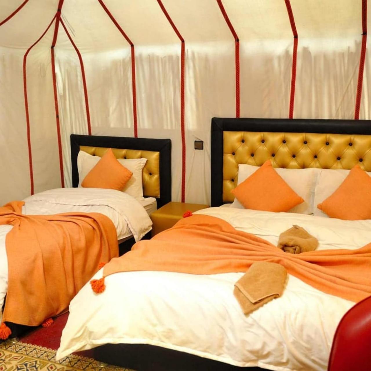 Sahara Luxury Glamping Hotel เมอร์ซูกา ภายนอก รูปภาพ